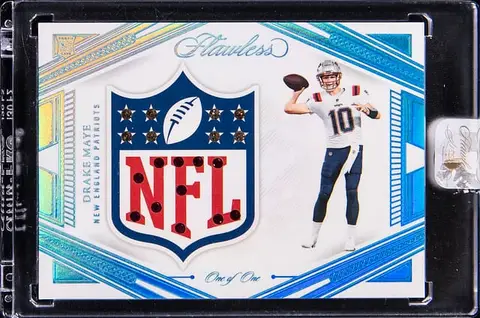2024 Panini Flawless NFL Shield Gems #4 Drake Maye Gem Relic Rookie Card (#1/1) - Panini Encased